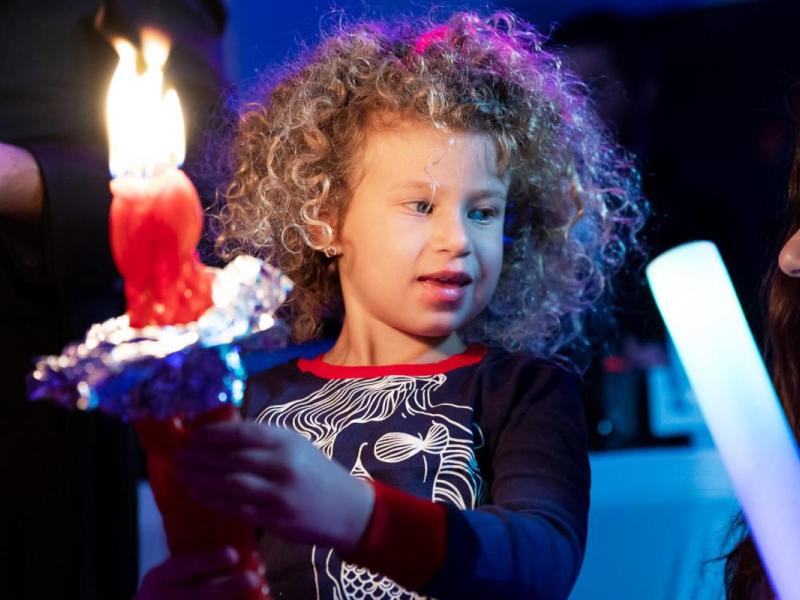 Shabbat & Holiday Celebrations